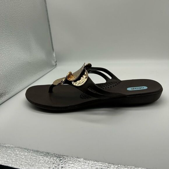 Oka-B Hammered Metal Disc Brown Thong Sandals - Picture 7 of 11
